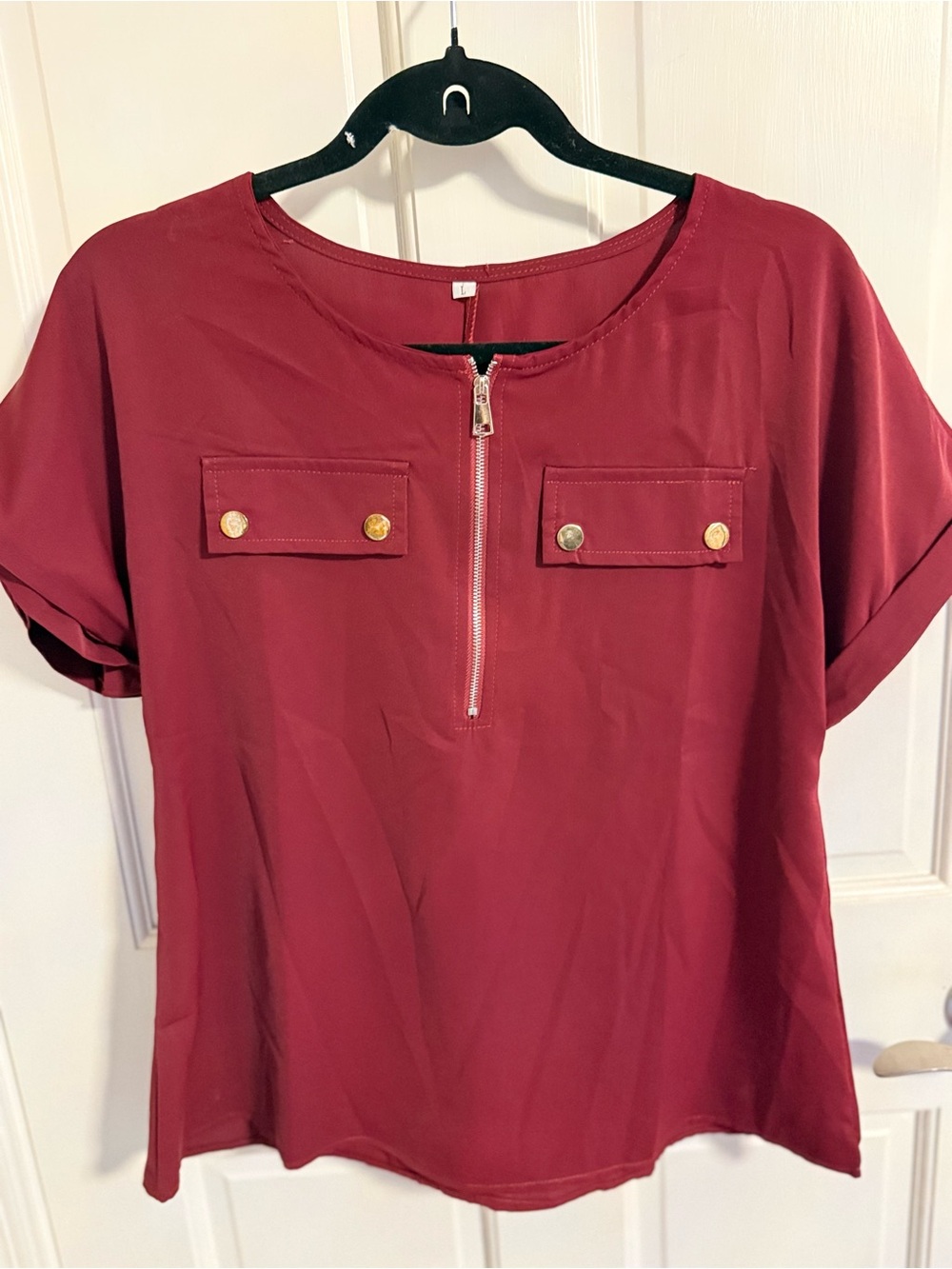 Women’s Short Sleeve Zip Front Top in Burgundy
